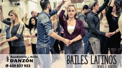 Cartel informativo da Escola de baile Danz&oacute;n.