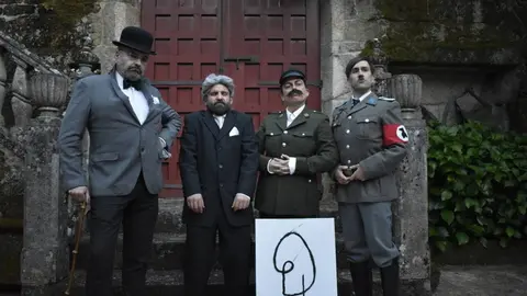 Os personaxes de W. Churchill, Hirohiro, I. Stalin e A. Hitler na webserie Os Tempos Mortos do F&uuml;hrer. | FOTO: Cedida.