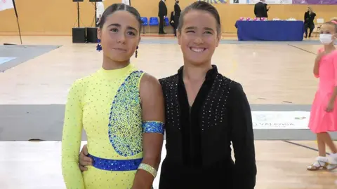 Nico G&oacute;mez Rivero e a s&uacute;a compa&ntilde;eira de baile, Sheila Videira, no VII Trofeo Eurocidade Tui - Valen&ccedil;a