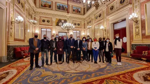 Os deputados e deputadas do PSOE no Congreso. | FOTO: Comunicaci&oacute;n PSdeG-PSOE de Ourense.