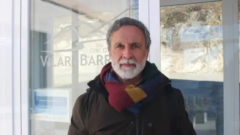 Manuel Conde. Alcalde de Vilar de Barrio. Axuda a Ucra&iacute;&ntilde;a