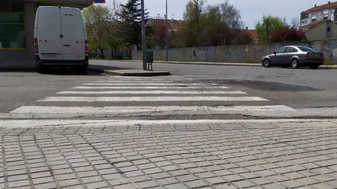 Xinzo. R&uacute;a. Paso de pe&oacute;ns