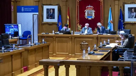Reuni&oacute;n esta semanda da comisio&igrave;n de seguemento do servizo de recollida de animais abandonados. FOTO Deputaci&oacute;n (FILEminimizer)