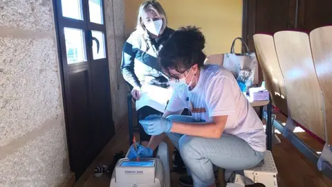 Proba da osteoporose, onte en Sandi&aacute;s. FOTO Concello de Sandi&aacute;s (FILEminimizer)