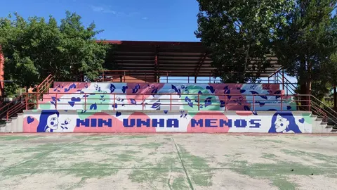 Pintada no pavill&oacute;n de Sandi&aacute;s