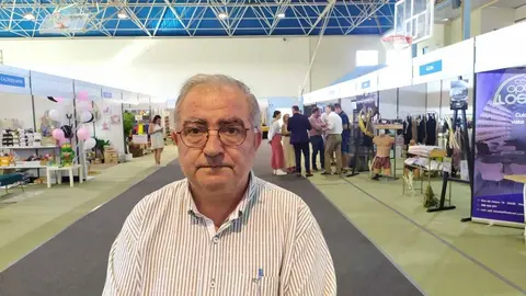 Feira do Comercio. Inauguraci&oacute;n. Amador D&iacute;az. Manuel P&eacute;rez Campos. ProLimia (2) (FILEminimizer)