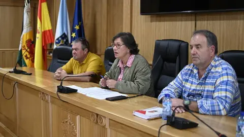 Presentaci&oacute;n Obradoiro de Emprego. No Cami&ntilde;o 2022. Con Elvira Lama, Felipe Traveso e a directora Margarita V&aacute;zquez (3)