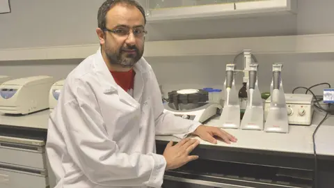 David Fern&aacute;ndez, investigador da Universidade de Vigo.