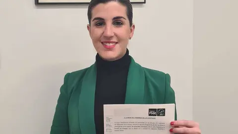 Ux&iacute;a Tiz&oacute;n, parlamentaria socialista no Congreso, presentou a iniciativa.