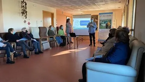 Xornada informativa sobre Biocoidados que tivo lugar en Lodoselo, Sarreaus.