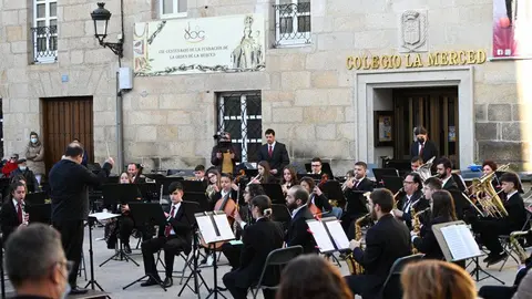 Actuaci&oacute;n de la Agrupaci&oacute;n Musical da Limia en el Festival de Bandas de M&uacute;sica de Ver&iacute;n el pasado a&ntilde;o. | FOTO: Noelia Caseiro.