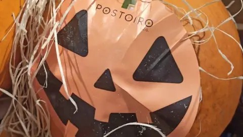postorio 2023 sama&iacute;n