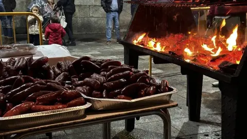 El magosto de la corporaci&oacute;n local limiana tuvo un ingrediente fundamental: el chorizo.