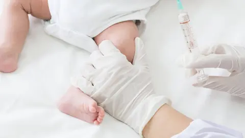 Sanidade citar&aacute; para a vacinaci&oacute;n fronte &aacute; gripe os menores de entre 6 e 59 meses durante d&uacute;as fins de semana consecutivas.