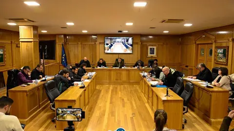 El pleno tambi&eacute;n acord&oacute;, por unanimidad, la reversi&oacute;n del local social de Morgade. | FOTO: Noelia Caseiro.