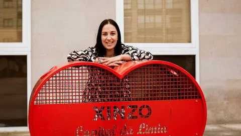 Las aspiraciones del actual alcalde a liderar la lista popular podr&iacute;an dejar fuera de ella a la concejala de Deportes, Cristina Campero. | FOTO: Paula Limia.