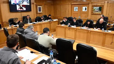 Pleno extraordinario deste martes 5 de marzo no Concello de Xinzo de Limia. | FOTO: Noelia Caseiro.