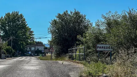 En el regato Nocelo, la medici&oacute;n arroja 0,23 ug/L cuando el m&aacute;ximo es 0,1. | FOTO: Xos&eacute; Lois Colmenero.