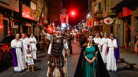 Momentos del desfile de Romanos e Castrexos en Xinzo de Limia.