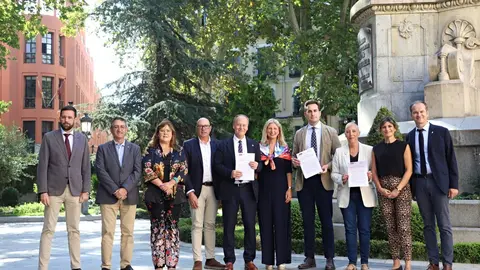 PSOE Senado moci&oacute;n axudas EHE
