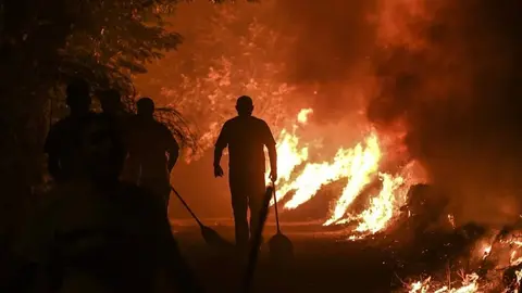 Incendio en Guillamil, Concello de Rairiz de Veiga. | FOTO: Noelia Caseiro.