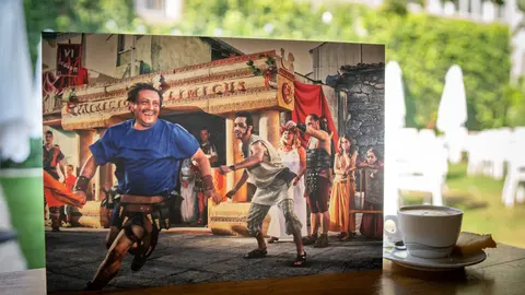 Exposici&oacute;n "25 anos en imaxes".