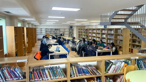 Biblioteca Municipal Antelana.