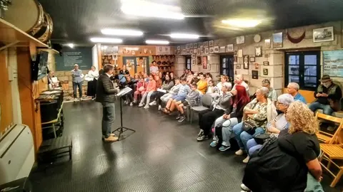 A Escola de Gaitas e Percusi&oacute;n de Xinzo de Limia comeza un novo curso.