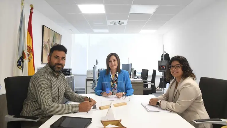 A Xunta e o Concello de Vilar de Santos abordan proxectos de mellora de infraestruturas rurais | NOTICIAS XINZO