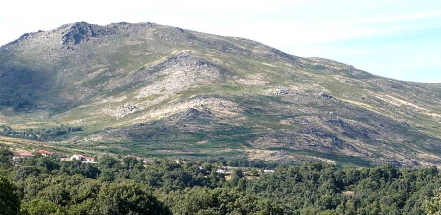 Serra do Larouco. Turismo. Eólicos (2)