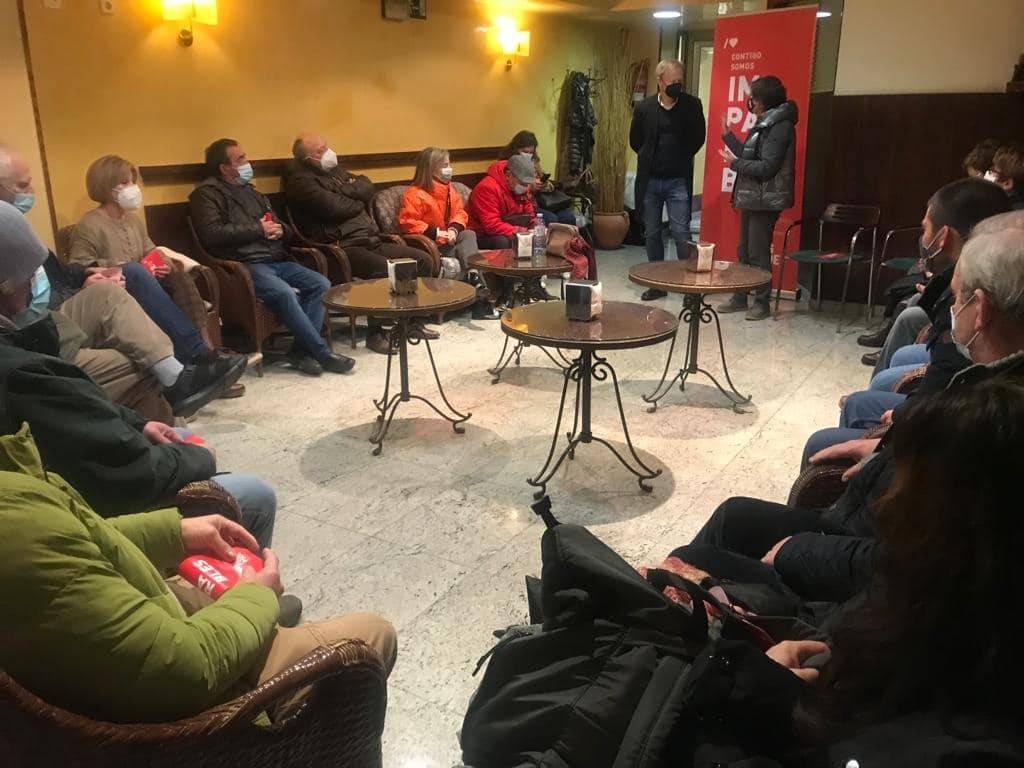 Acto de Rafael Vilariño o sábado en Xinzo con Elvira Lama e militancia socialista