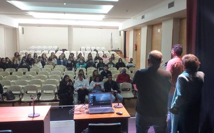 Interculturas. Servizos Sociais. Migrantes 3