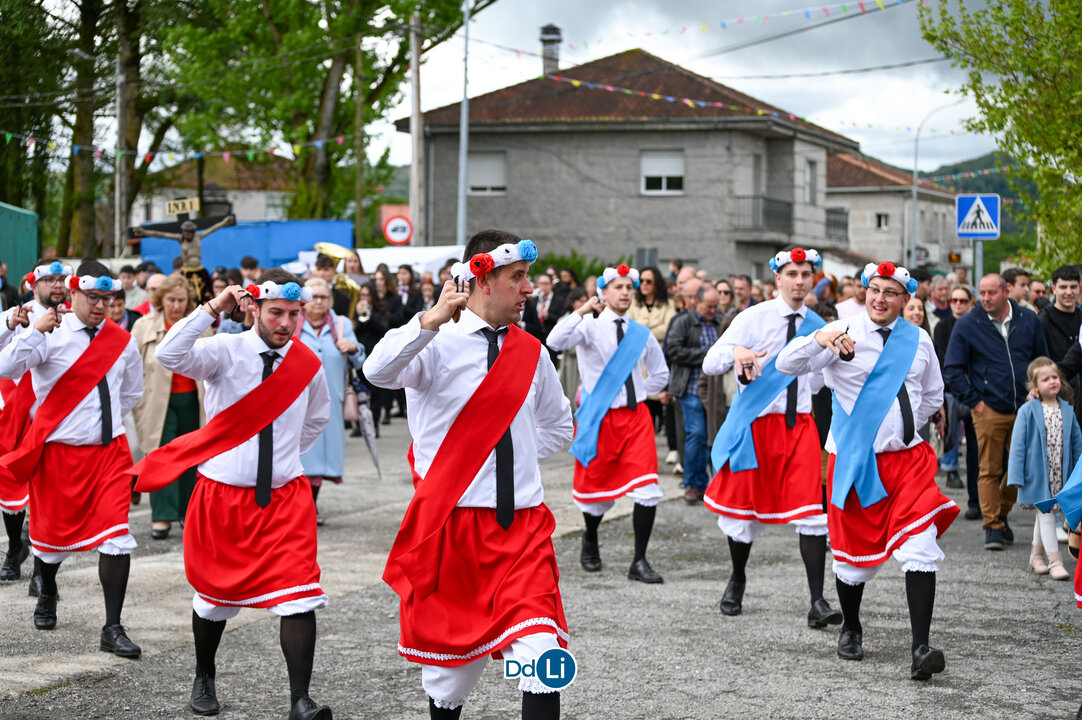 DANZANTES DE LAMAS 25-73
