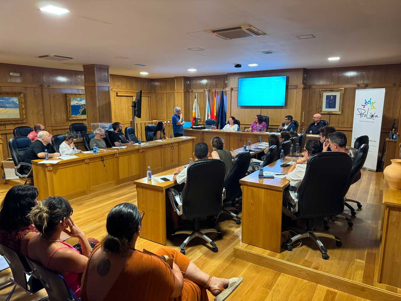 A reunión tivo lugar no Salón de Plenos do Concello de Xinzo de Limia.